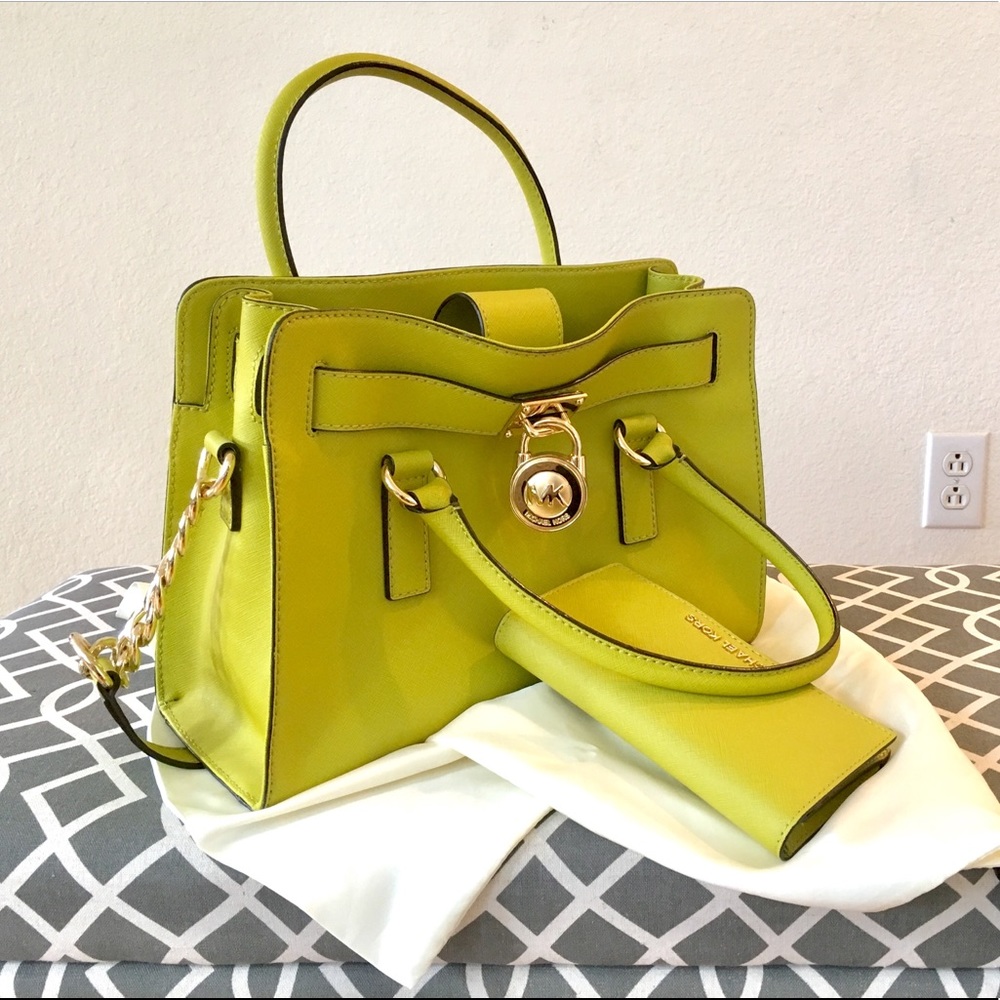 Michael Kors Hamilton Bag w/ Matching Wallet